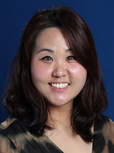headshot of Vivian Lee, MD