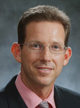 headshot of Mark Mantell, MD
