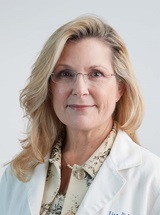 headshot of Lisa W. Pinheiro, MD