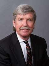 headshot of Peter D. Quinn, DMD, MD