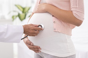 Pregnant woman at check-up