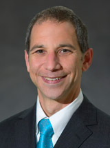 headshot of Robert L. Giuntoli, II, MD
