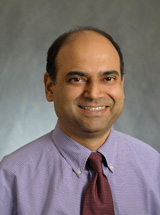 headshot of Venkat R. Kalapatapu, MD