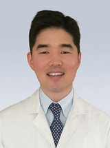headshot of David Hyungki Lee, MD