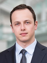 headshot of Dmitriy Petrov, MD