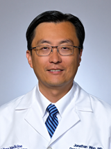 headshot of Jonathan Sang Hoon Woo, MD