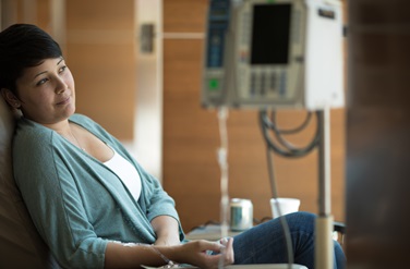 woman receiving chemo treatment